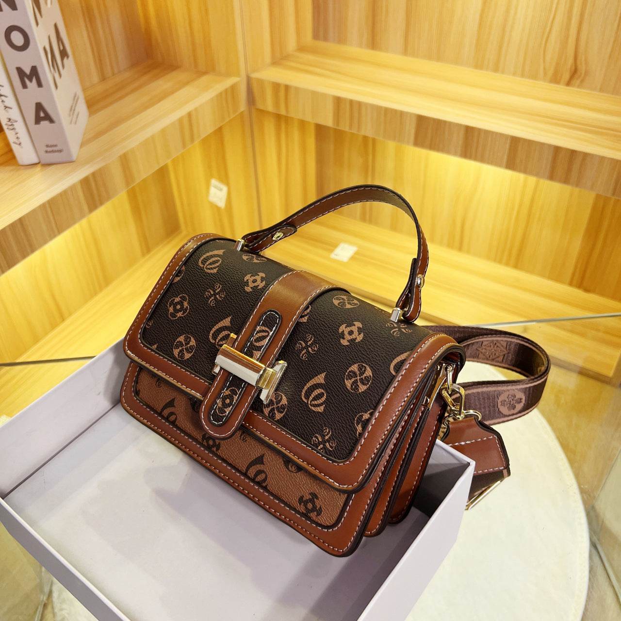 New High-grade flap shoulder crossbody bag for women