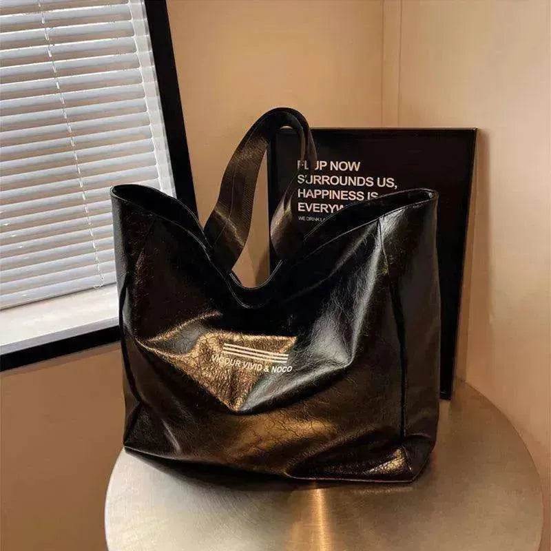 Fashionable Waterproof Shoulder Bag Large Capacity Luxury Handbag