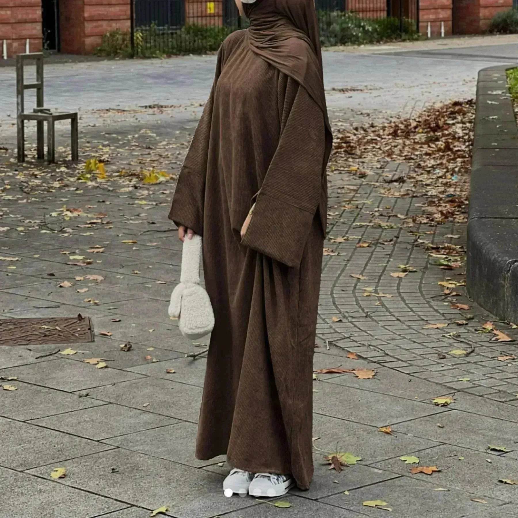Autumn And Winter Casual Cardigan Abaya Dress for Arab Dubai Turkey Middle East Women