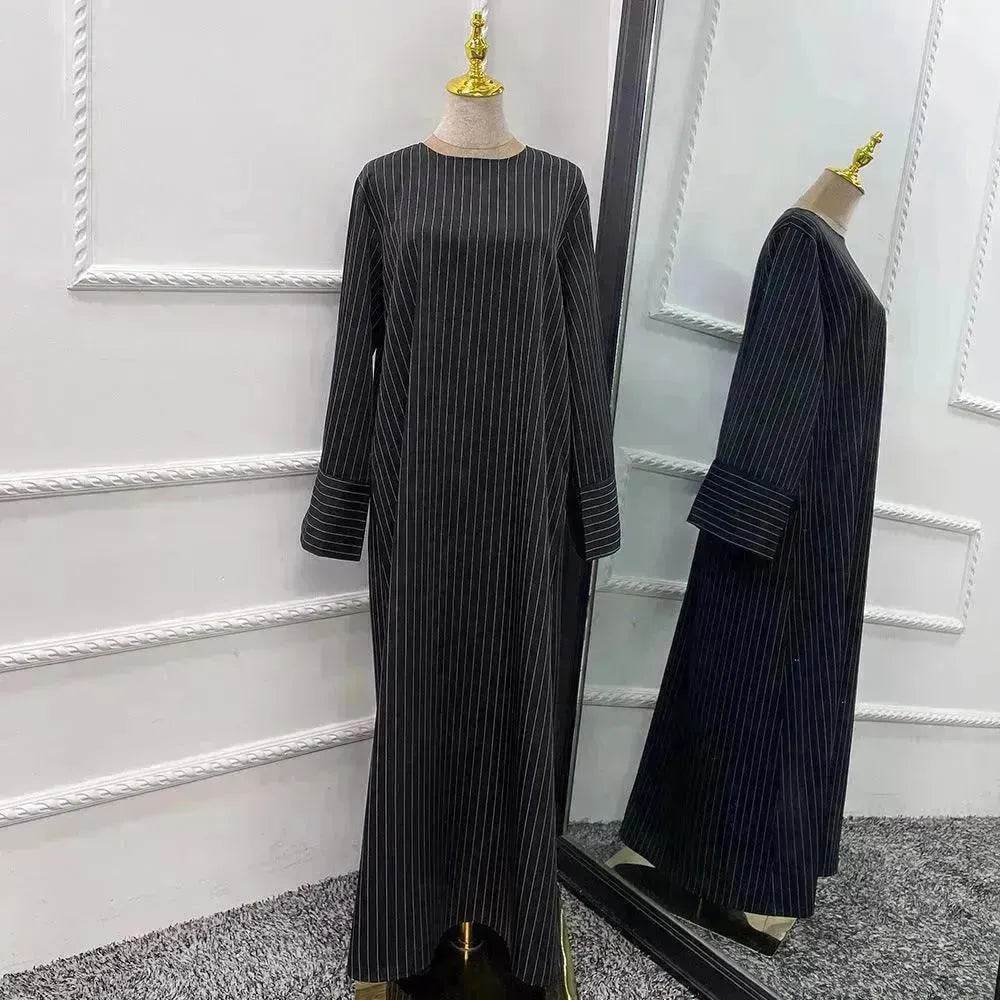 Fashionable Stripe Tunneled Abaya Dress for Elegant Arab Dubai Turkey Middle Eastern women.