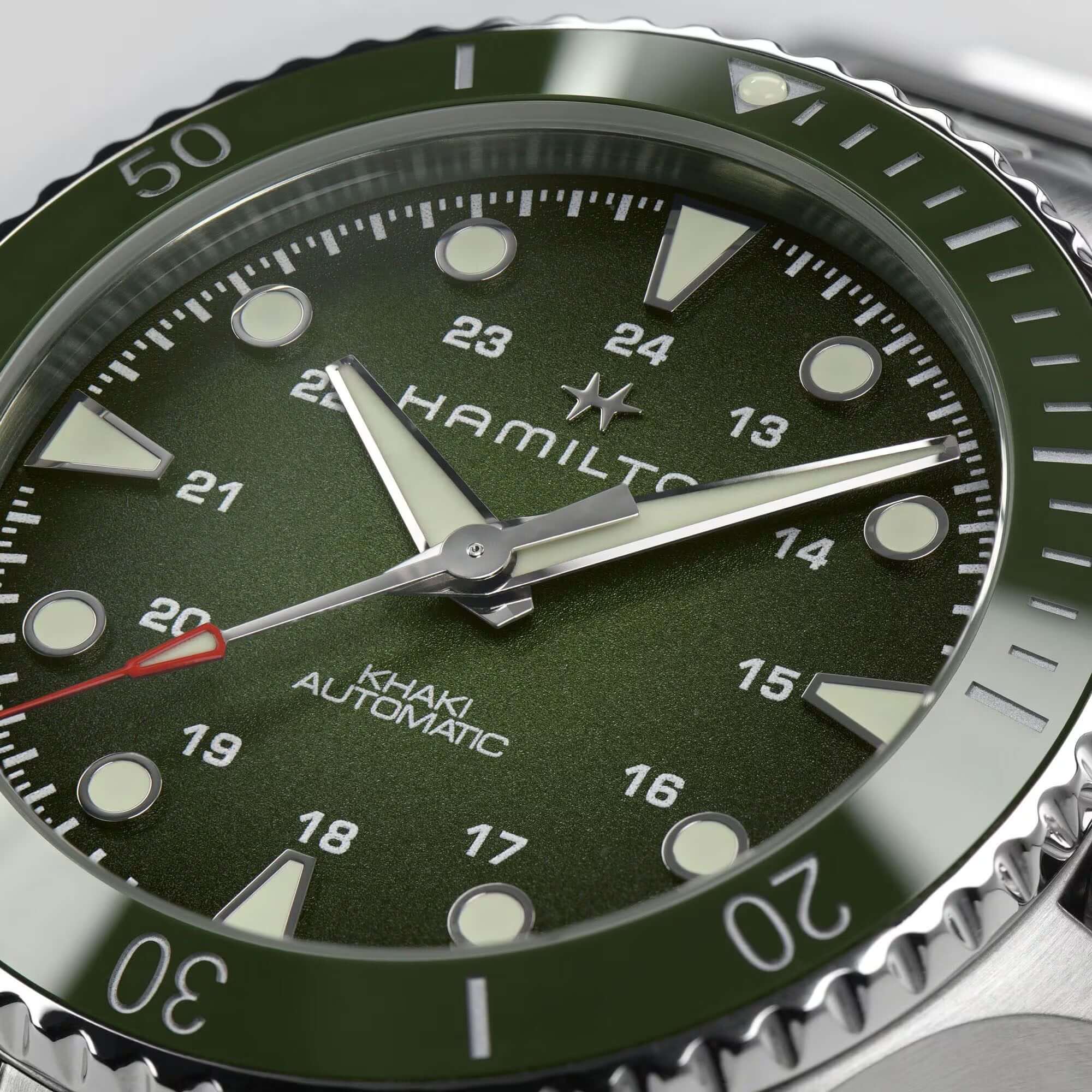 Hamilton Khaki Navy Scuba Automatic 43mm Watch H82525160